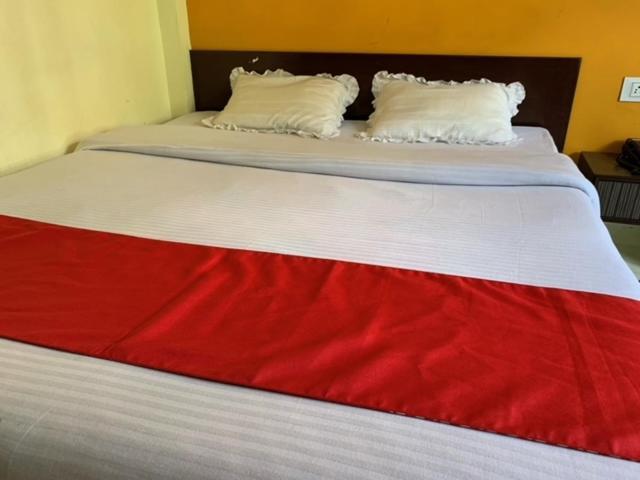 Sweet Home Guest House Шиллонг Экстерьер фото